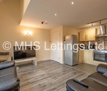 Flat 16, Broomfield Crescent, Leeds, LS6 3DD - Photo 2