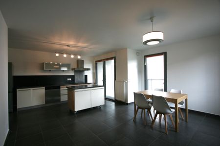 Location Appartement 3 pièces 65m² ANNECY LE VIEUX 74940 - Photo 3