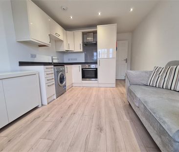 Flat 16, Lantern Court, High Street, Ely - Photo 4