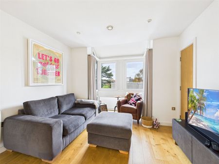 St Margarets Road, St Margarets, TW1, Twickenham - Photo 2