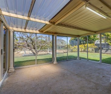 4 Summerland Key, Broadbeach Waters QLD 4218 - House For Rent | Domain - Photo 4