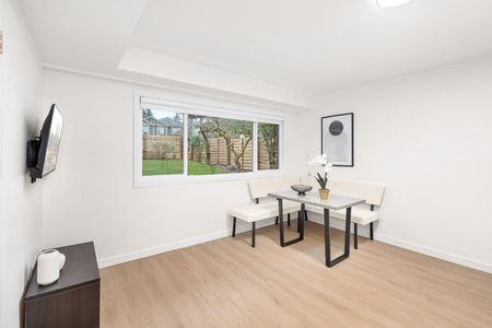 East 29th Avenue - Photo 3