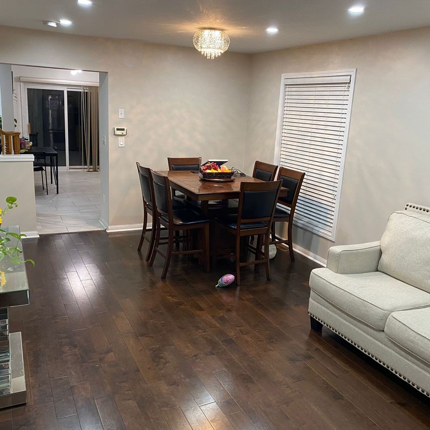 For Lease - 1025 Barclay Circle Unit# Upper, Milton, Ontario - Photo 1