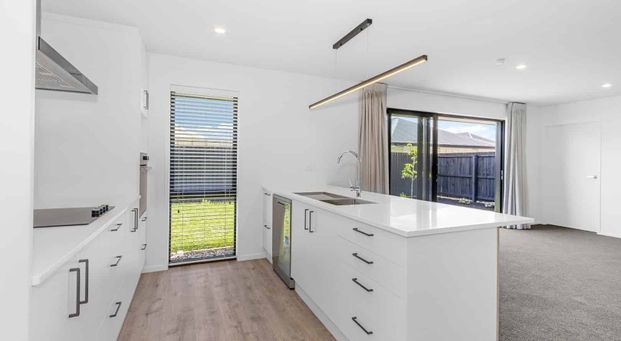 New Three Bedroom Home In Halswell - Photo 1