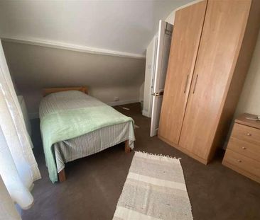 Margate Road, Ramsgate, CT11 - Photo 2