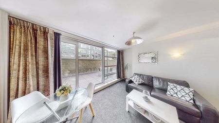 1/43 Mulgrave Street, Thorndon - Photo 2