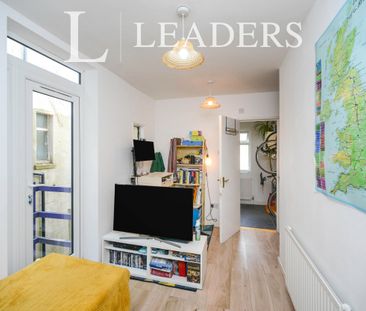 1 bedroom apartment to rent Portslade, Brighton, BN41 - Photo 2