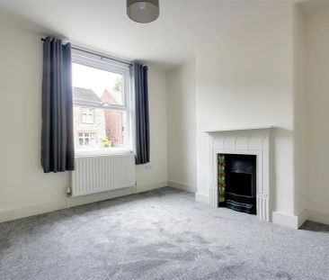 Rucklers Lane, Kings Langley - Photo 2