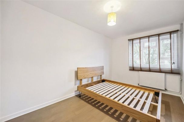 3 bedroom maisonette to rent - Photo 1