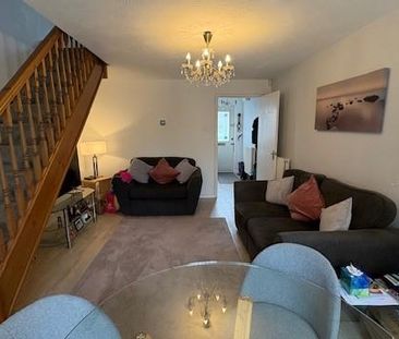 2 bedroom townhouse to rent - Photo 2