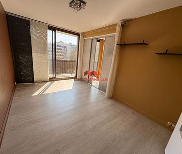 Location Appartement 3 pièces 54m² - Photo 2