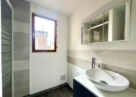 MAISON DE VILLE F3 - QUARTIER VOISINLIEU - Photo 4