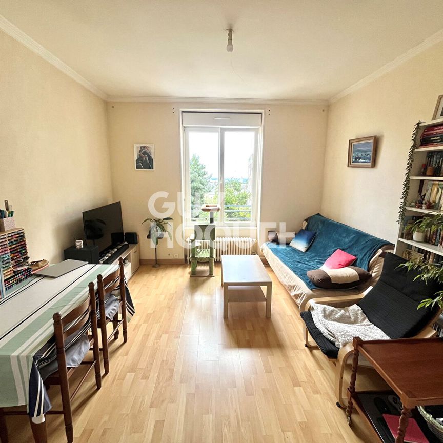 Location Appartement 3 pièces 66m² - Photo 1