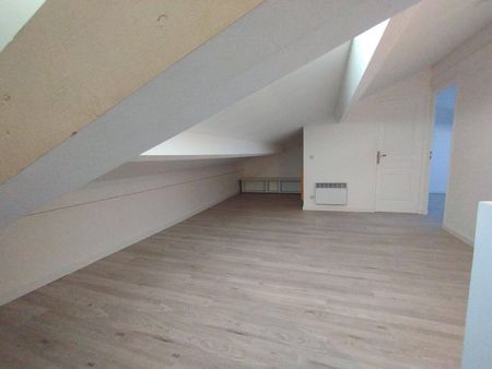 Location maison 5 pièces 86.89 m² à Plan-de-Cuques (13380) - Photo 2