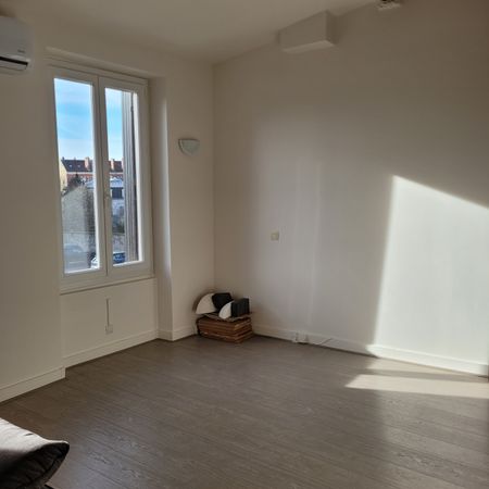 Location Appartement 2 pièces 36m² ST GERMAIN EN LAYE 78100 - Photo 4