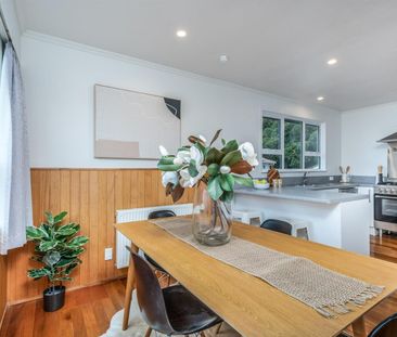 52 Kiwi Crescent, Tawa - Photo 6