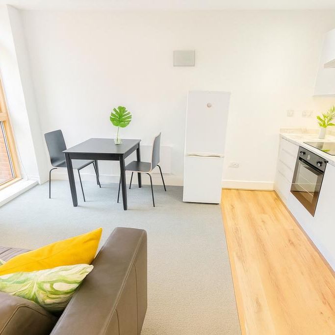 Studio to rent - Photo 1