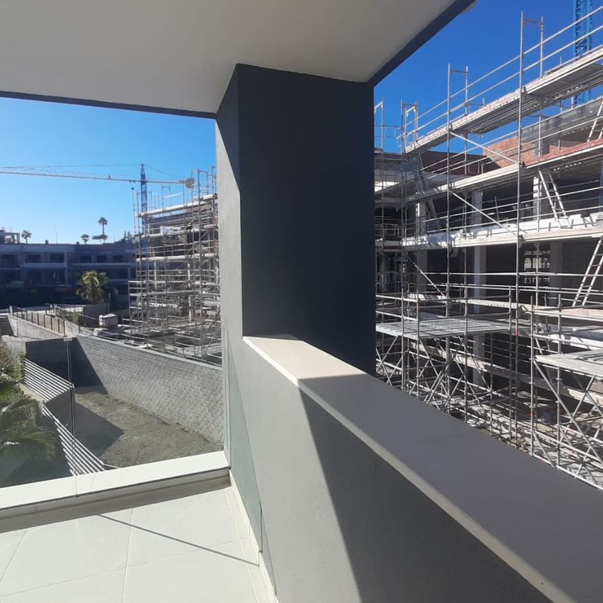 Ground Floor Apartment in Estepona - Photo 1