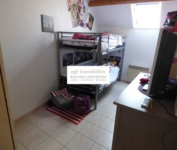 Location Appartement 5 pièces 86m² BERGUES 59380 - Photo 2