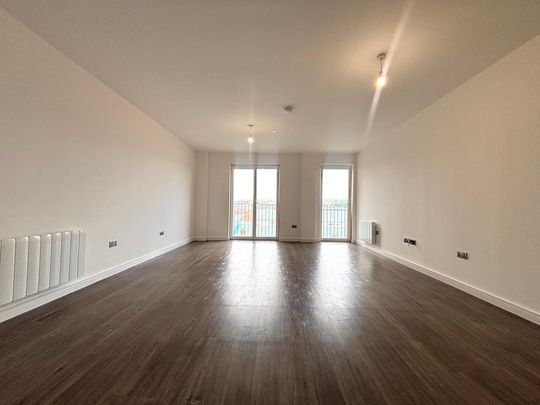 2 bedroom flat to rent - Photo 1