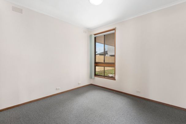 Lovely Low Maintenance Home! - Photo 1