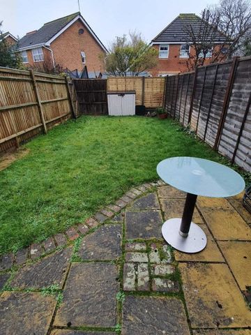 Maidenbower 2 bedroom terraced house to rent - Photo 4