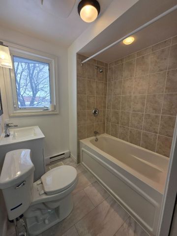 For Lease - 1611 Maxime Street Unit# Unit 2, Cyrville - Carson Grove - Pineview, Ontario - Photo 4