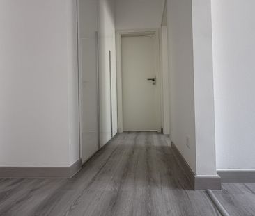 Luminoso 2.5 locali RISTRUTTURATO a Balerna - Foto 5