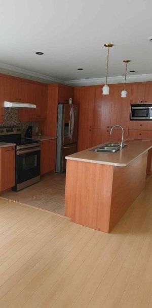 Condo 6 1/2 - Photo 1