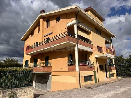 Appartamento Avezzano [Cod. rif 3317979ARG] - Photo 2
