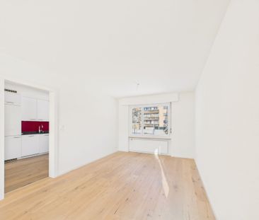 Modern living gem in Eggersriet, canton SG – freshly renovated - Photo 3