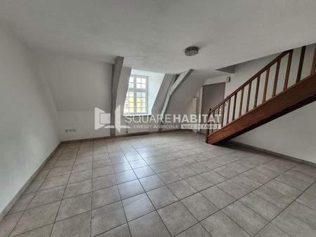 Location Appartement 3 pièces 80m² ST OMER 62500 - Photo 4