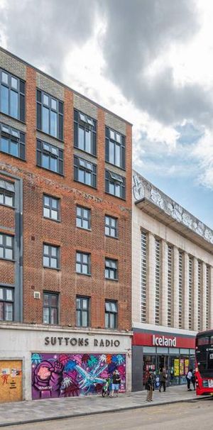 2 bedroom flat to rent - Photo 2