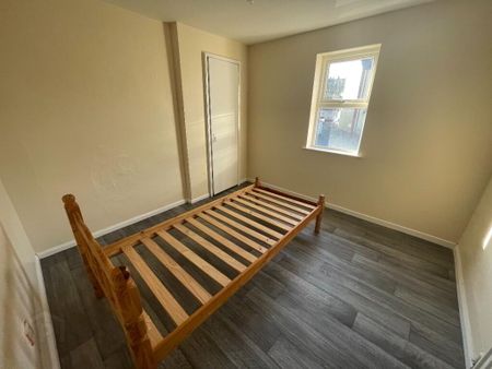 92 Kinelowen Street, Keady, BT60 3TL - Photo 2