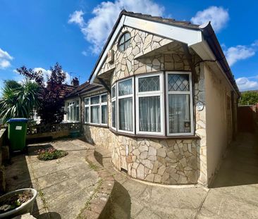 2 bedroom semi-detached bungalow to rent - Photo 2
