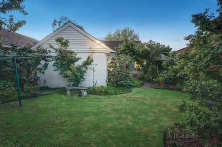 22 Taurus Street, Balwyn North - Photo 4