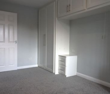 4 Bedroom - Photo 2