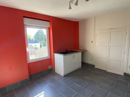 Location Appartement 3 pièces 79m² LE CREUSOT 71200 - Photo 5