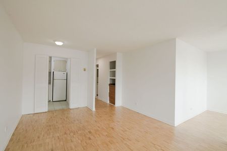 1975 de Maisonneuve - Photo 4