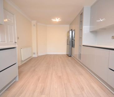 3 bedroom House To Let - Photo 1