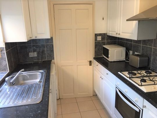 12 Harold rd - Photo 1