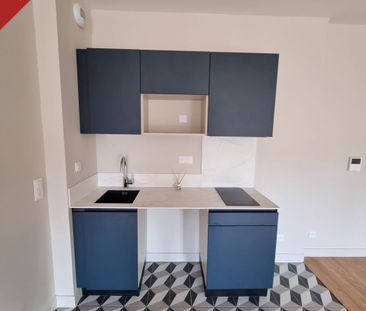 Location Appartement 2 pièces 73m² NARBONNE 11100 - Photo 6