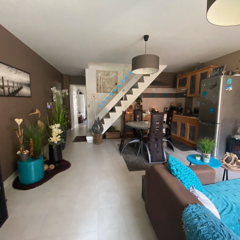 Location Maison 4 pièces 84m² - Photo 1