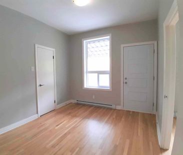344 Rue Galt, H4G 2P4, H4G 2P4, Montréal - Photo 1