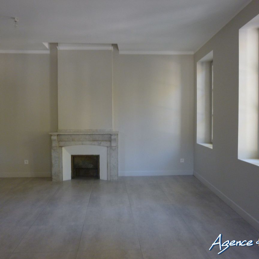 Location Appartement 2 pièces 50m² NARBONNE 11100 - Photo 1