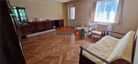 Apartament 3 camere et.1 zona Școlii Generale nr. 6 - Fotografie 3