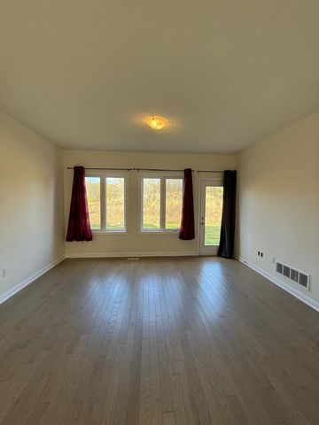 For Lease - 136 Gildersleeve Boulevard, Loyalist, Ontario - Photo 3