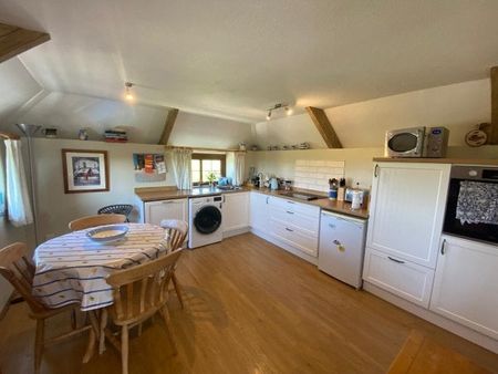 St Eval, Wadebridge, PL27 - Photo 4