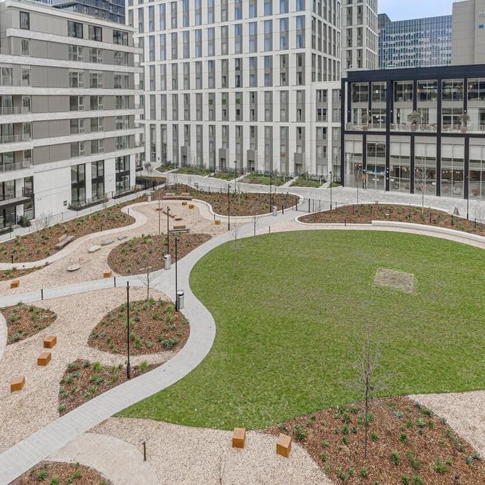 3 bedroom flat to rent - Photo 1