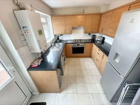 High Meadows, Montagu Estate, Newcastle upon Tyne, Tyne and Wear, NE3 4PW - Photo 4